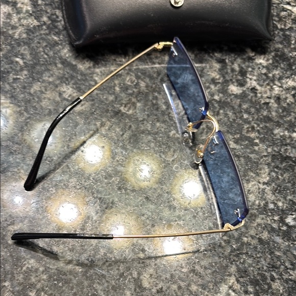 Stylish Blue Rimless Sunglasses - Picture 5 of 8